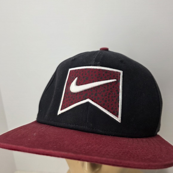 Nike Other - Vintage Nike Hat Cap Snap Back Black Red Swoosh Baseball World Class Athletes